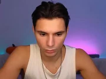 Freechat denlover on Chaturbate