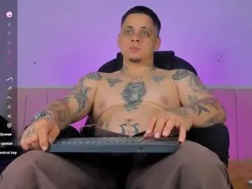 Freechat dennis_munera on Chaturbate