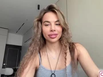 Freechat diffgirls on Chaturbate