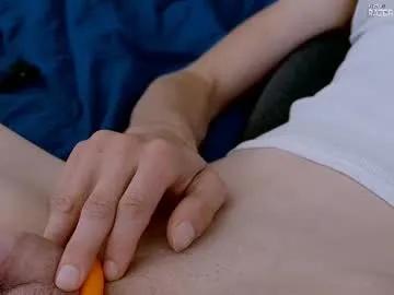 dilldough405 on Chaturbate 