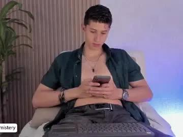 Freechat dorian_mystery on Chaturbate