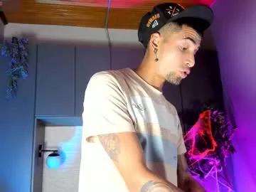 Freechat drakeneumann on Chaturbate