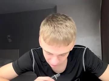 Freechat echowraith on Chaturbate