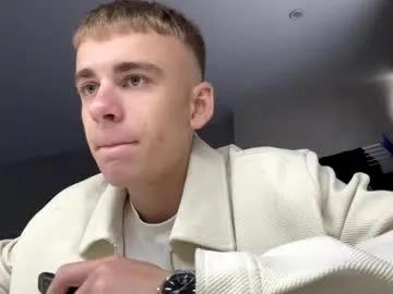 Freechat echowraith on Chaturbate