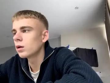 Freechat echowraith on Chaturbate