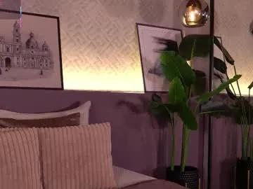 ellediane — GOAL: Messy blowjob [305 tokens remaining] New Special Levels 69 // 101  #bigboobs #latina #cosplay #fuckmachine #bigass