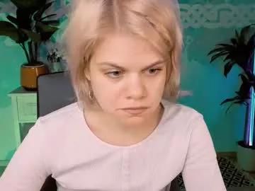 Freechat elliemurler on Chaturbate
