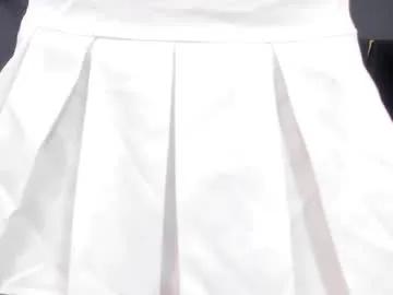 Freechat emilly_moonn on Chaturbate