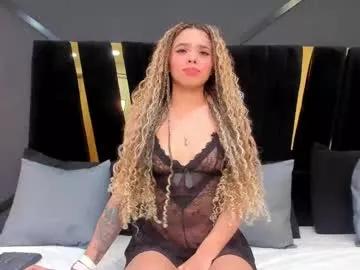 Freechat emilly_moonn on Chaturbate