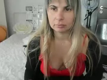 Freechat eroticsensualkitty4u on Chaturbate