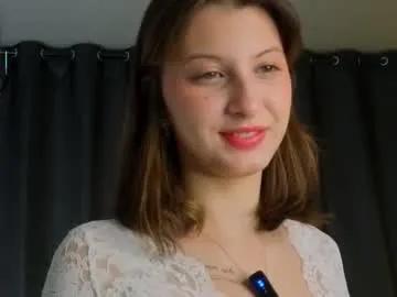 Freechat ethalhatchell on Chaturbate