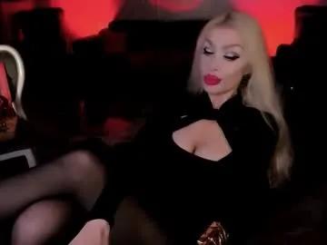 Freechat findom_god on Chaturbate