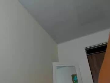 Group gia_fantasy_ on Chaturbate