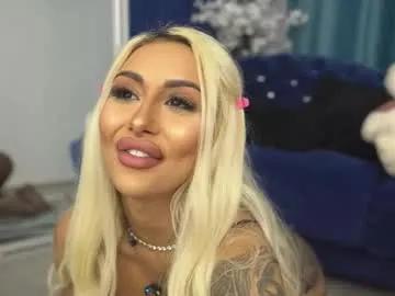 Freechat goldenamberx on Chaturbate