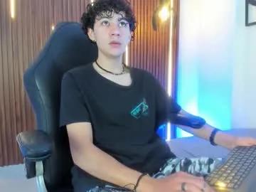 Private helios_obscuro on Chaturbate