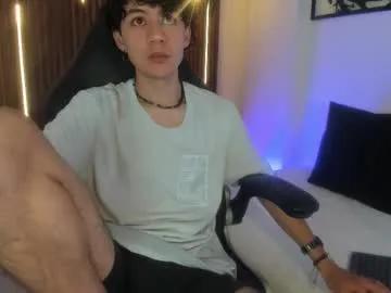 Private helios_obscuro on Chaturbate