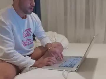 izaak_lover — let's do cum  #muscle #bigass #hairy #cum #uncut [3991 tokens remaining]