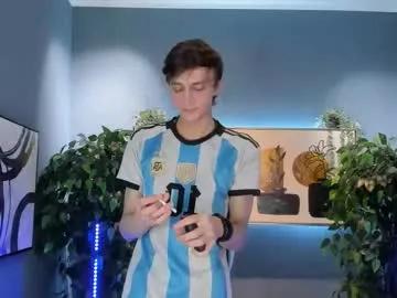 john_weasley — (   )  Fountain of hot cum  #gay #cum #twink #men [1234 tokens remaining]