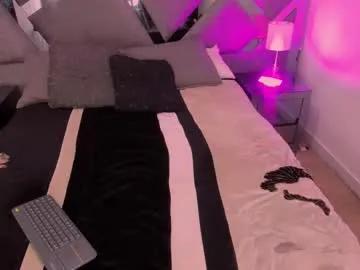 Freechat julietahazze on Chaturbate