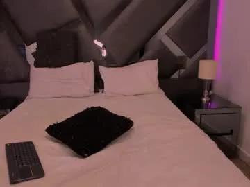 Freechat julietahazze on Chaturbate