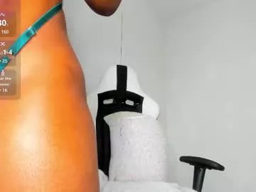 Freechat julyssa_sanders on Chaturbate