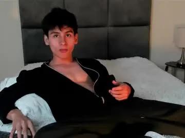 Freechat kaneky_07 on Chaturbate