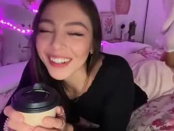 Freechat keirasworld on Chaturbate