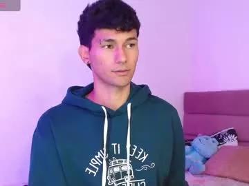 kingparker1 — GOAL: spit nipples [19 tokens remaining] Enjoy with me, make me hard! #latino #bigcock #cum #smoke #lovense