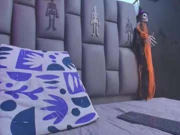 Freechat kissme_luna on Chaturbate