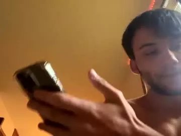 Freechat kjbennet on Chaturbate