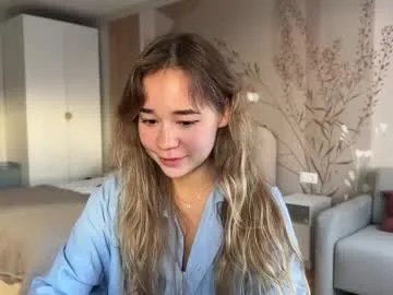 Group kristyspiritedaway on Chaturbate