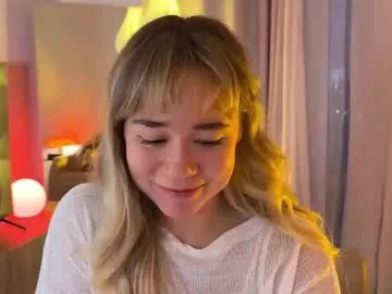 Group kristyspiritedaway on Chaturbate