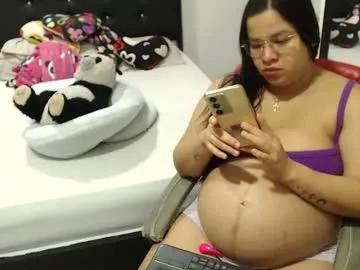 kylie_switch — #latina #hairy #hairypussy #Pregnant #Chubby #squirt Give love and pleasure to my belly  i have 36 week [1973 tokens remaining]