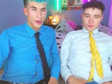 Freechat latin_boysxxx_ on Chaturbate