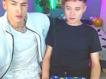 Freechat latin_boysxxx_ on Chaturbate