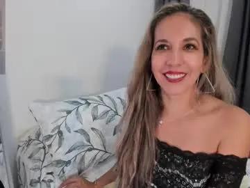 Freechat laurafarrely on Chaturbate