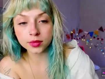 Freechat lavenly on Chaturbate