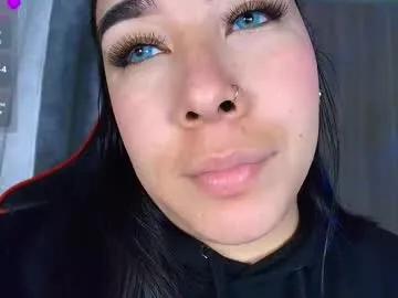 Freechat leahtemptation on Chaturbate