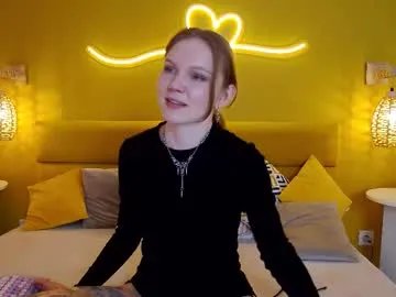Freechat lessysweety on Chaturbate