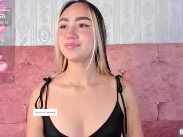 Freechat liaa_18 on Chaturbate