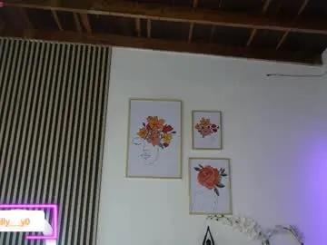 Freechat lilly_dollss on Chaturbate