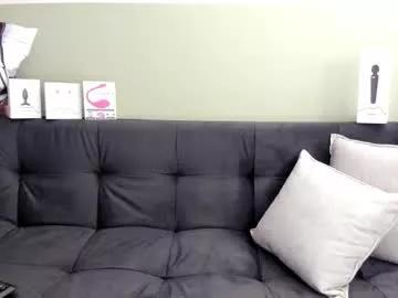 Freechat lilly_sweet02 on Chaturbate