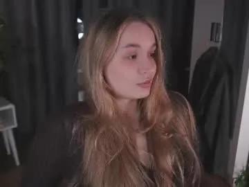 Freechat lisa_schiele on Chaturbate