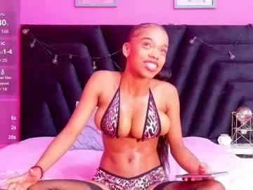 Freechat littleebonymommy on Chaturbate