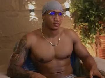 logan_varela — Striptease & Body worship + Oil Up [229 tokens left] #ebony #muscle #bbc #bigass #foreskin