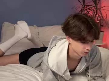 Freechat lucacharm on Chaturbate