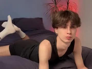 Freechat lucacharm on Chaturbate
