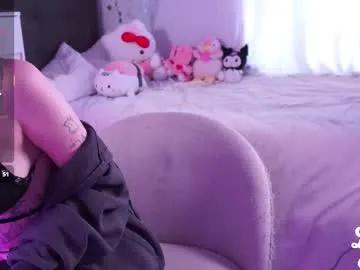 Freechat lucille_evans on Chaturbate