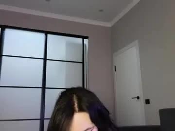 Freechat lunajii on Chaturbate