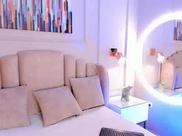 Freechat maddy_brooks on Chaturbate